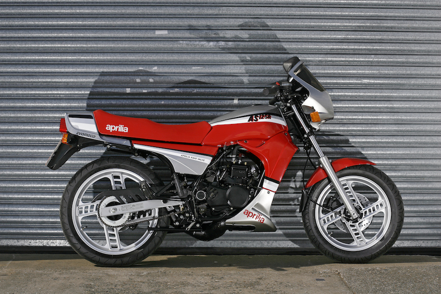 AS 125 R