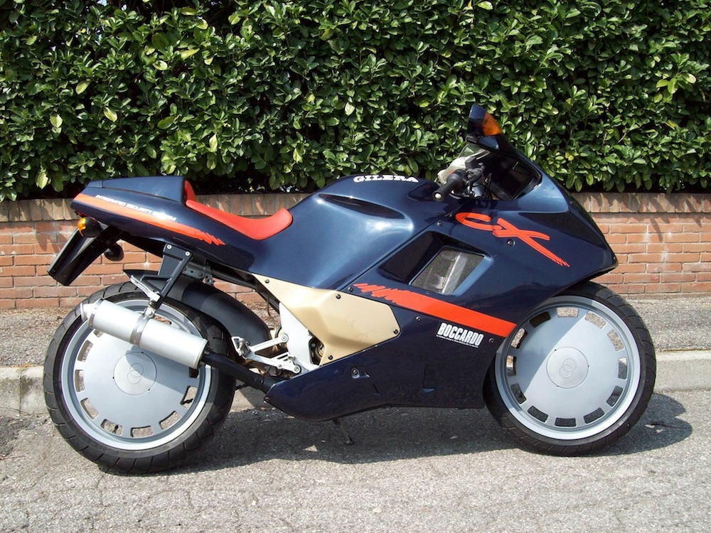 CX 125