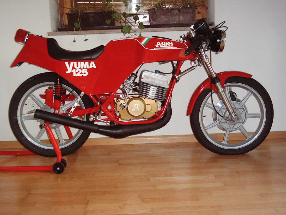 Yuma motore "Testa-quadra".