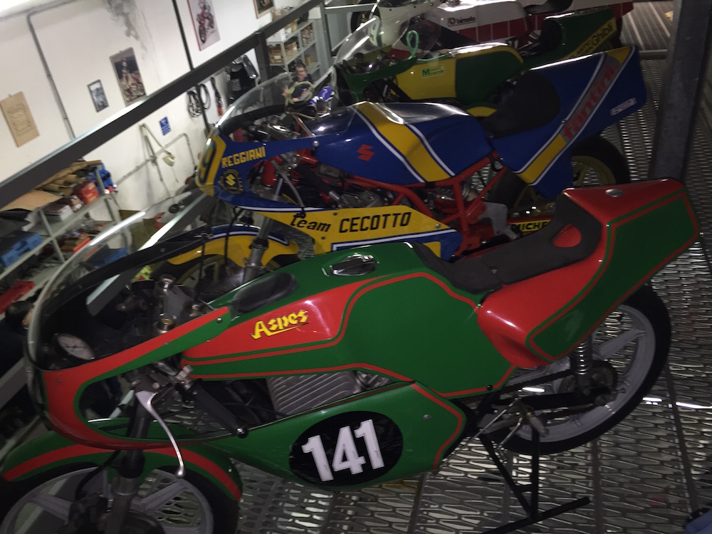 Le prime moto da GP di Loris. In bella vista, la Aspes Juma con la quale Loris vinse il Trofeo Criterium nel 1979.