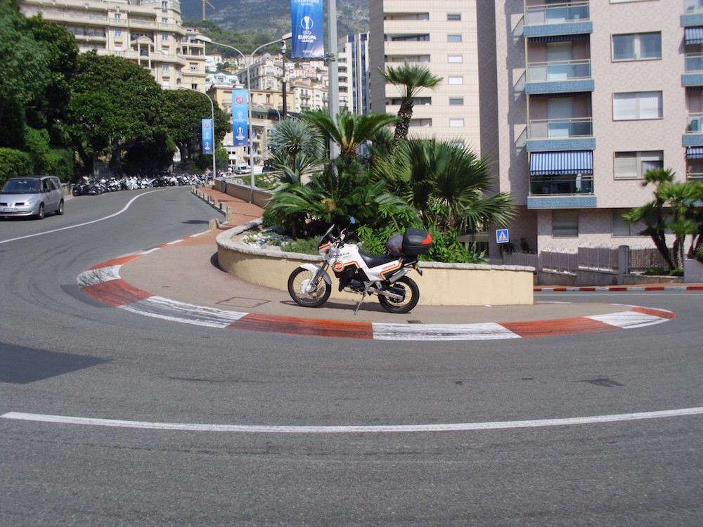 3 - Monte Carlo - il celebre tornante (ex) Loews